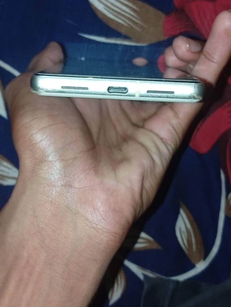 Google Pixel 7 2