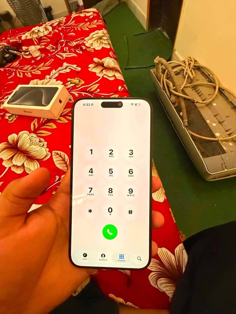 IPHONE 15 PRO MAX 1