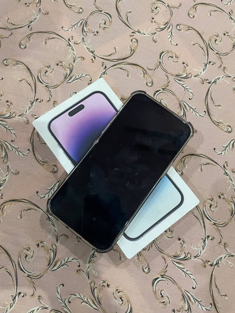 Apple iPhone 14 Pro Max 4