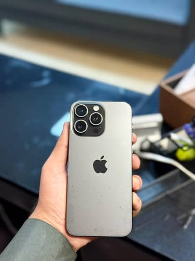 Apple iPhone 15 Pro Max