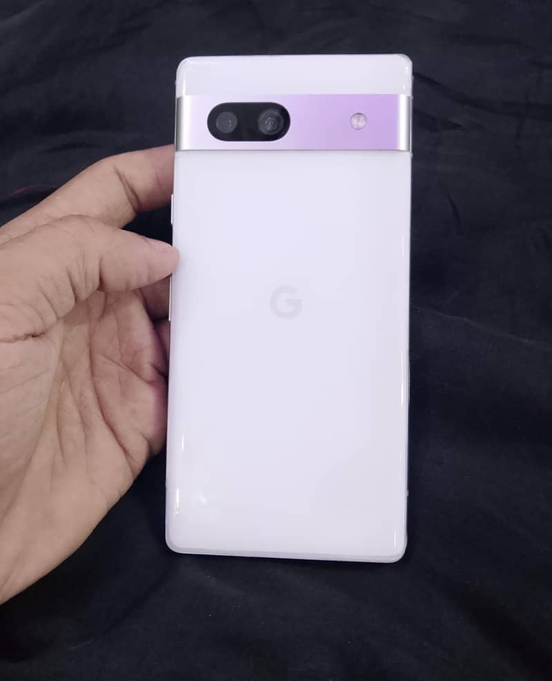 Google Pixel 7a 1