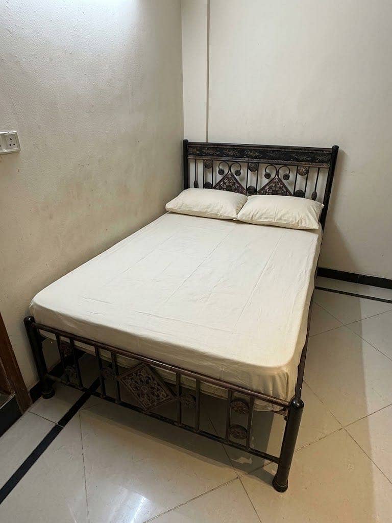 Single bed condition is good 0