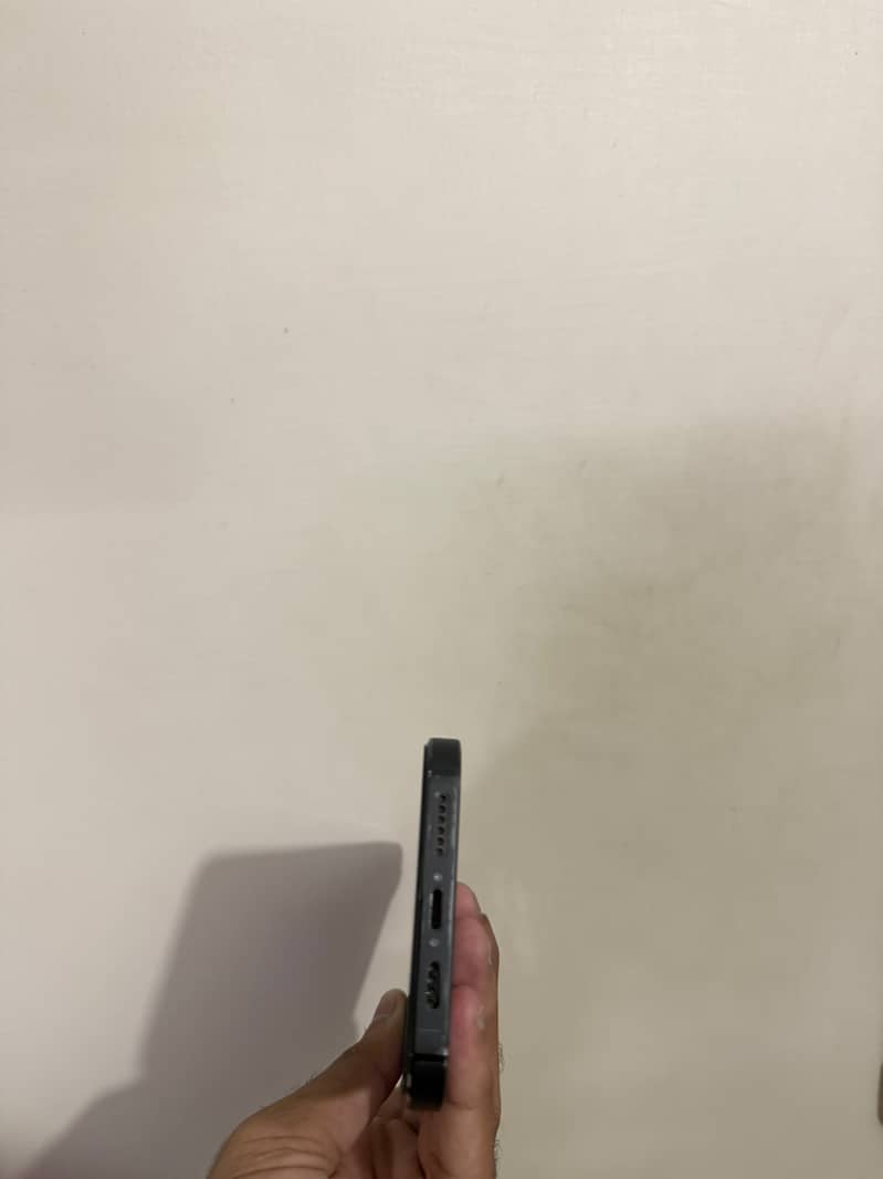 Apple iPhone 14 Pro Max 7