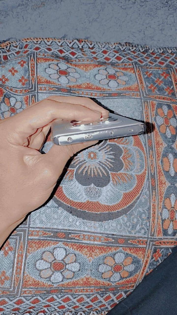 Redmi note 14 pro 4