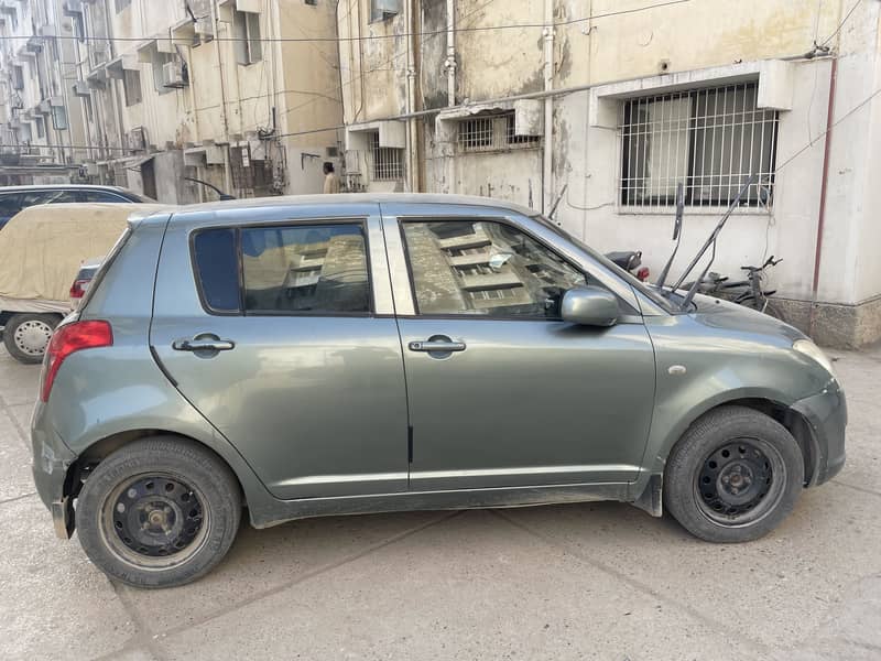 Suzuki Swift 2012 1