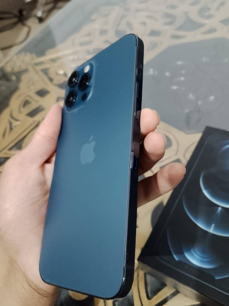 Apple iPhone 12 Pro Max 1