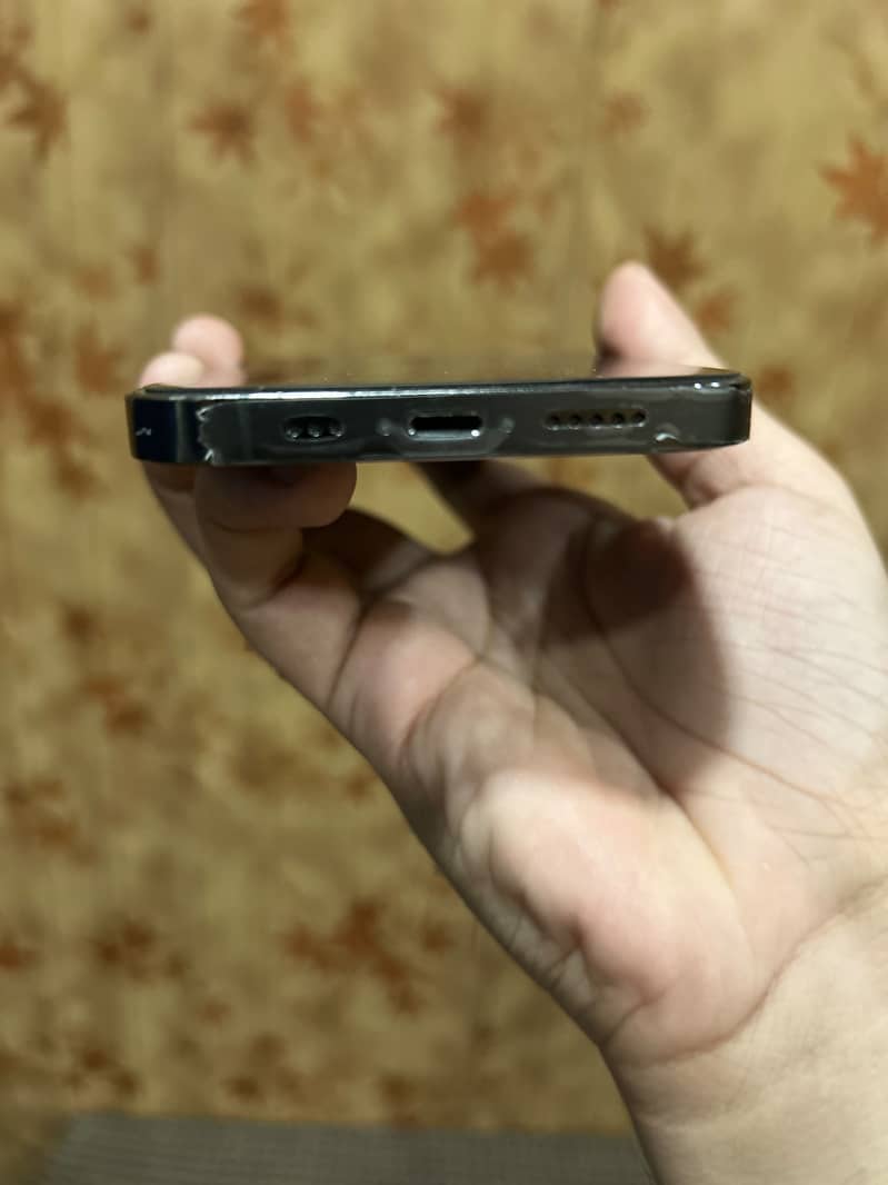 Apple iPhone 12 Pro 3