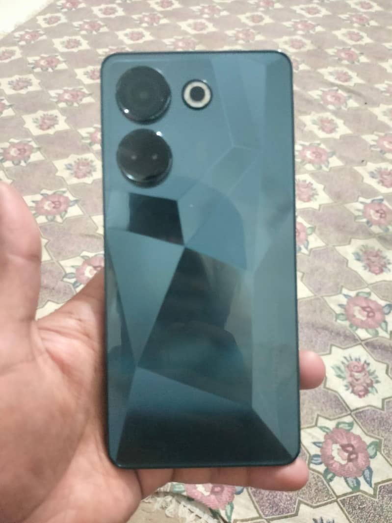 Tecno CAMON 20 4