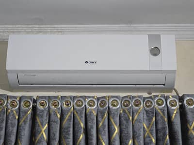 Gree Lomo 5 Inverter AC – Excellent Condition (100% Working)