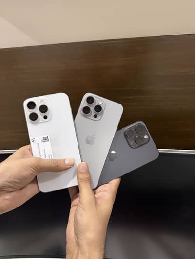 Apple iPhone 15 Pro Max 256gb PTA approved
