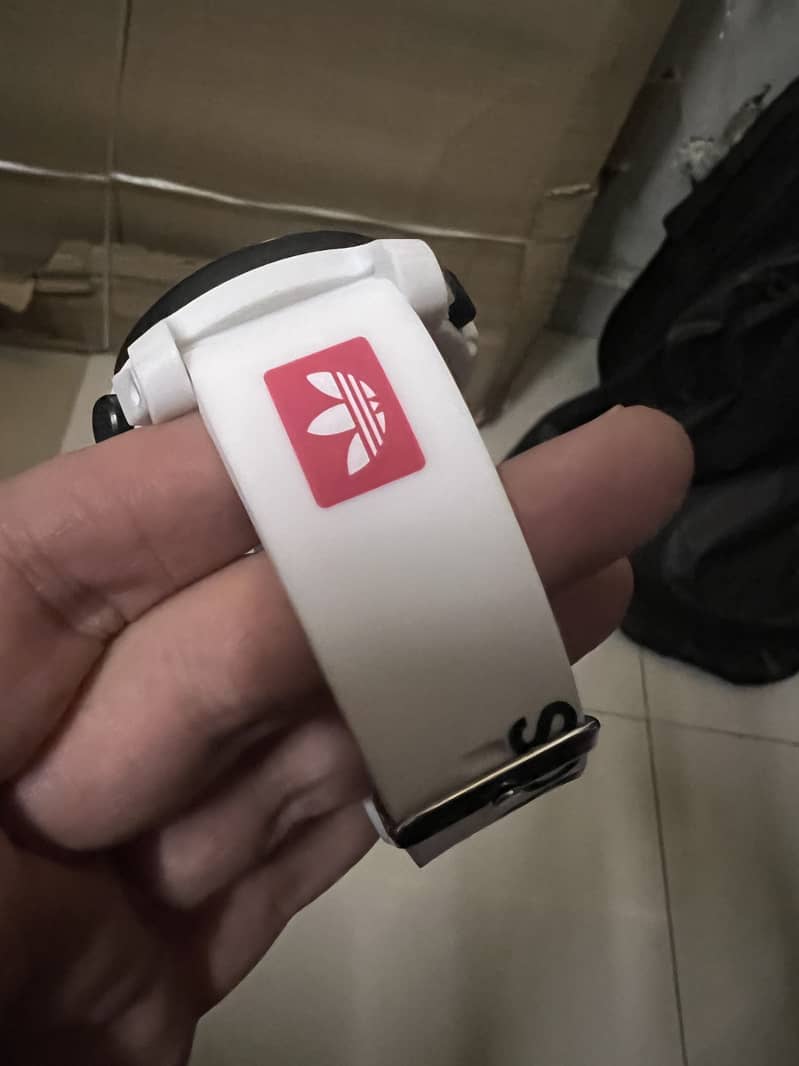 Adidas Watch (mint condition) 4