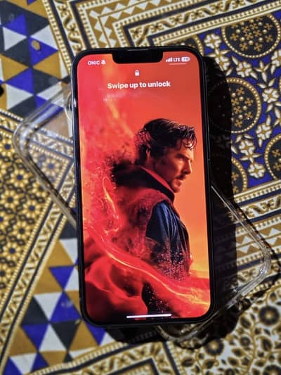 Apple iPhone 16e