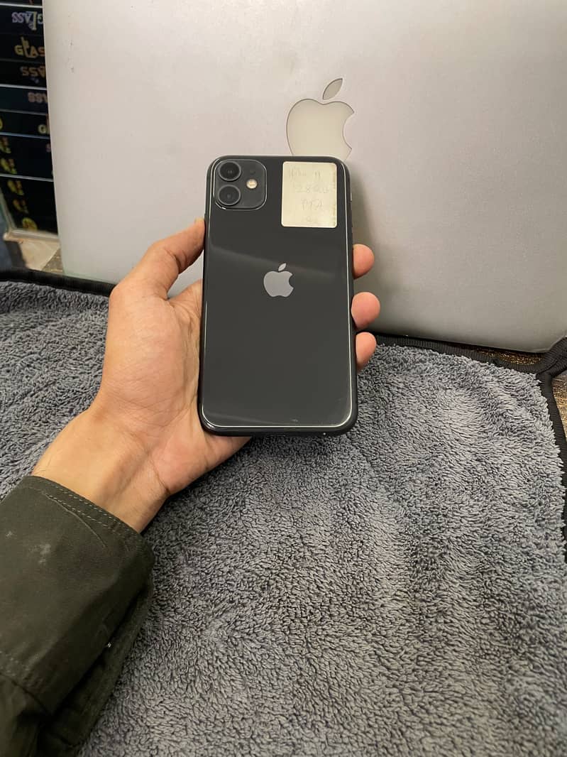 Apple iPhone 11 2