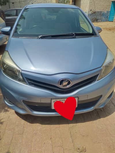 Toyota Vitz 2011