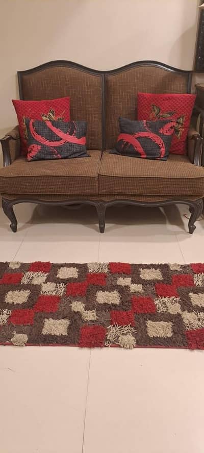 2 seater Sofa set