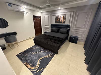 Luxury two bed apartment in E11 for daily and weekly basis