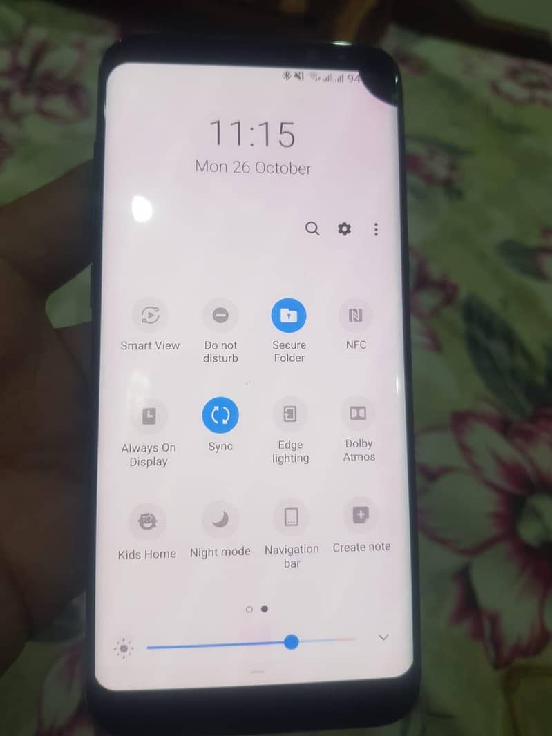 Samsung Mobile S8 Plus 4