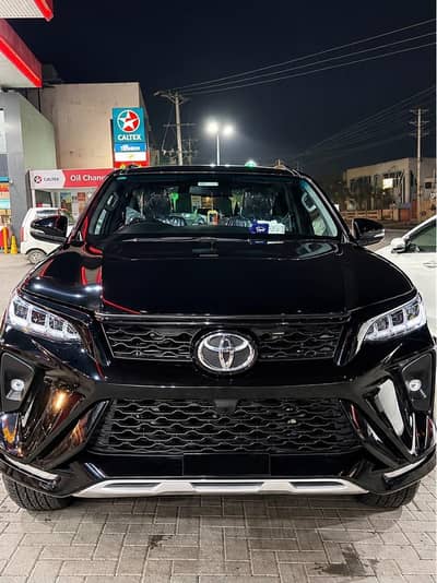 Toyota Fortuner Legender 2023