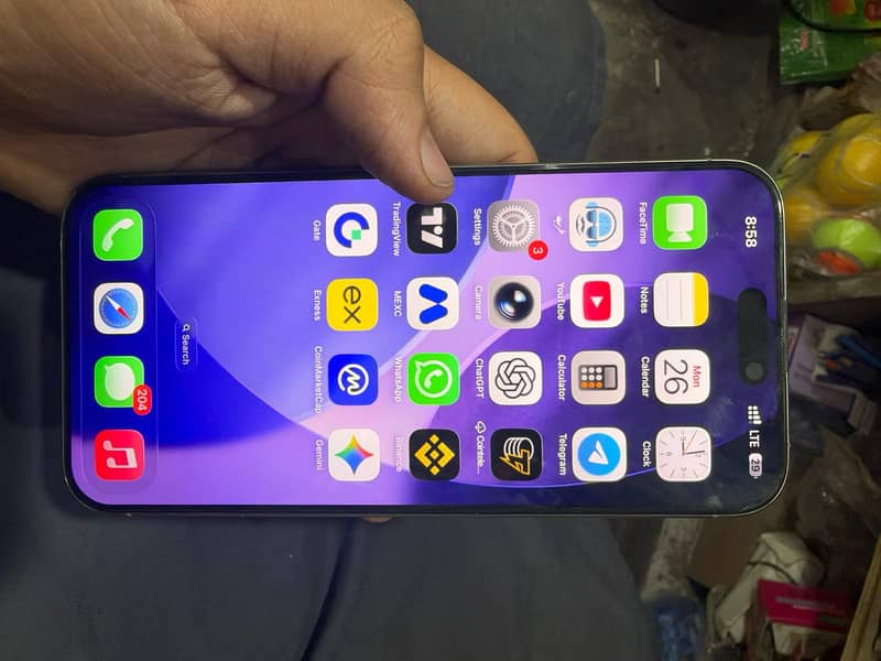 Apple iPhone 15 Pro Max 3