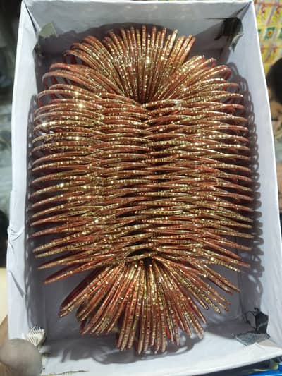 Red golden dulhan bangles 18 darzan box 1350 Nishat markit hyd