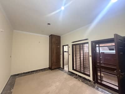 6 Marla Double Story House For Rent In Cantt Avenue Near Cantt