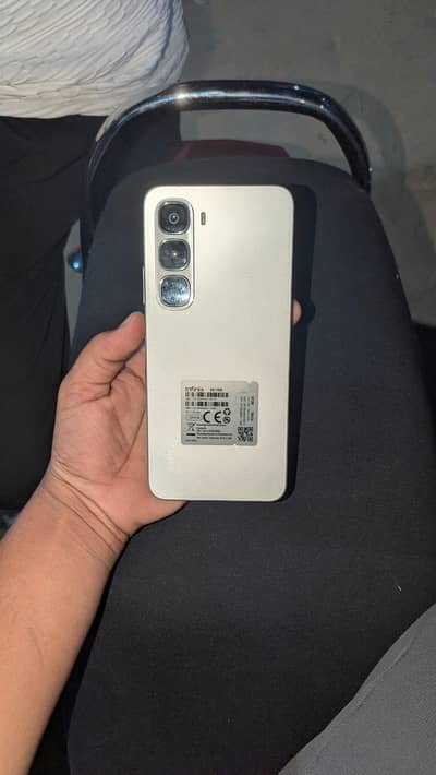 Infinix Hot 60i