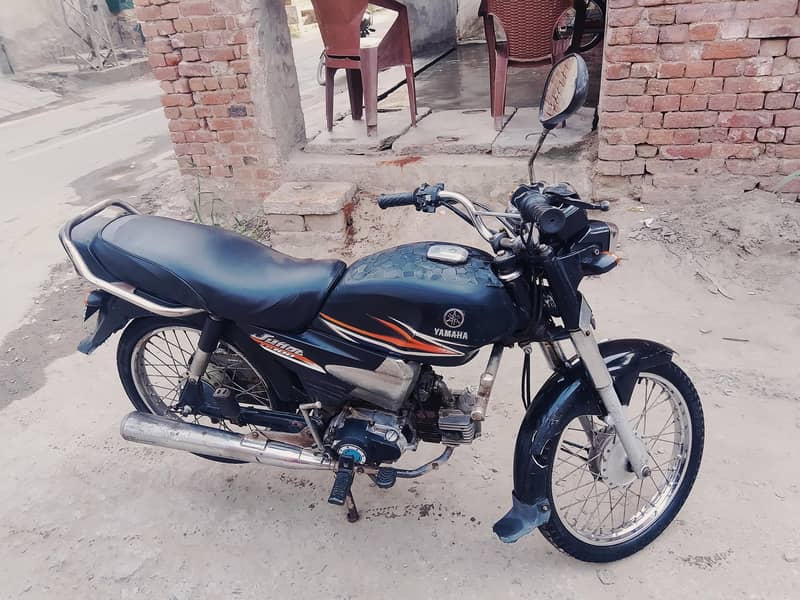 Yamaha junoon 100cc  4 strok 1