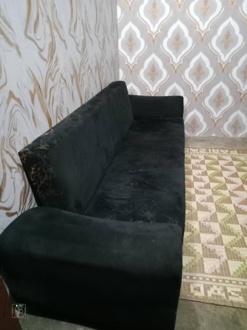 Combed Sofa 1