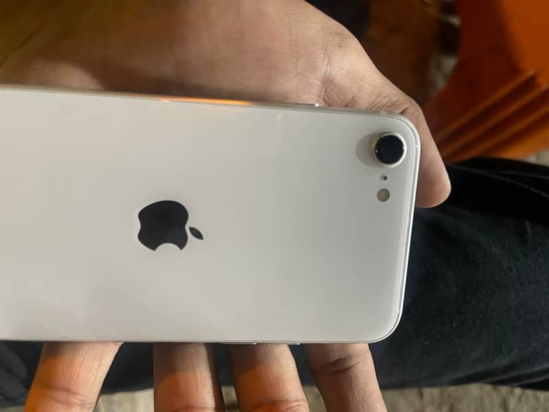 Apple iPhone SE 1