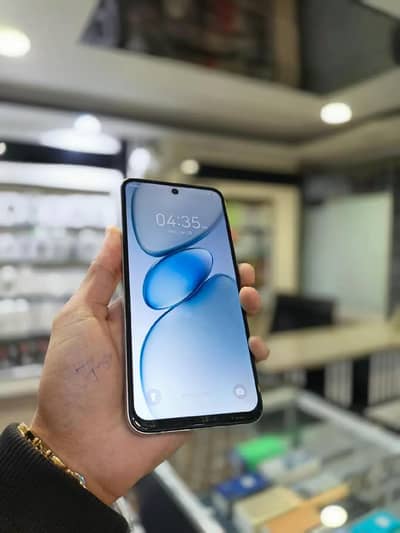 Tecno Spark Go 1