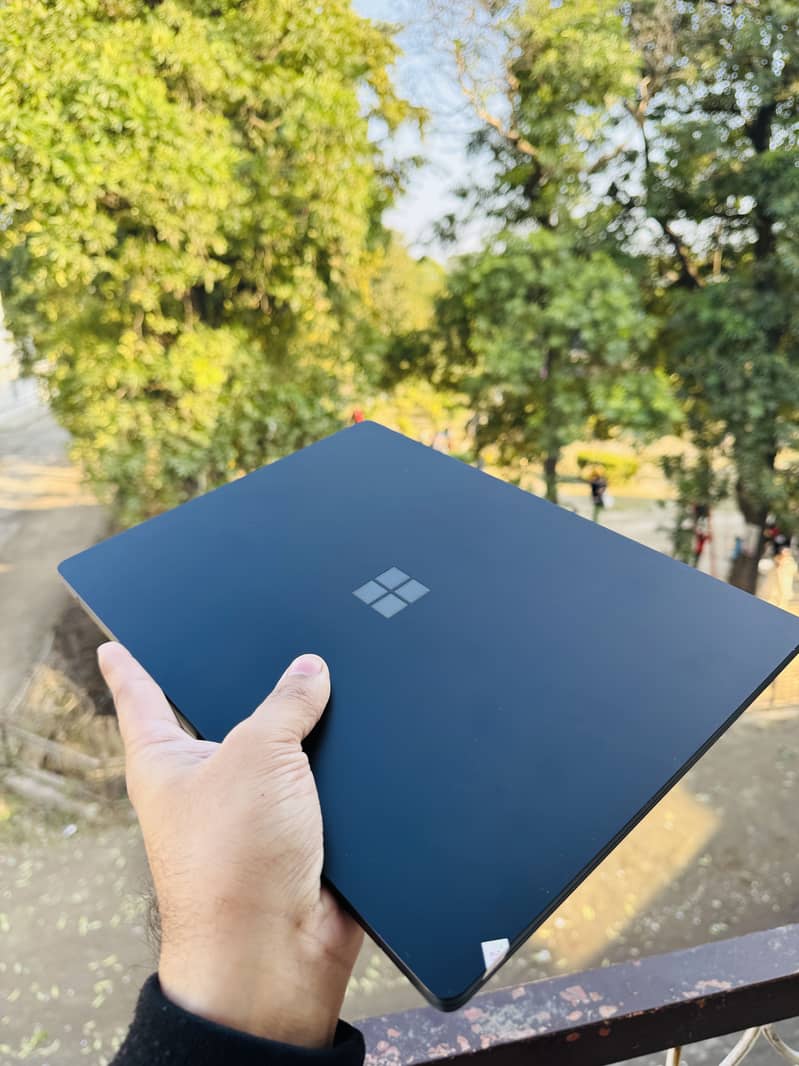 Microsoft surface laptop 4 1