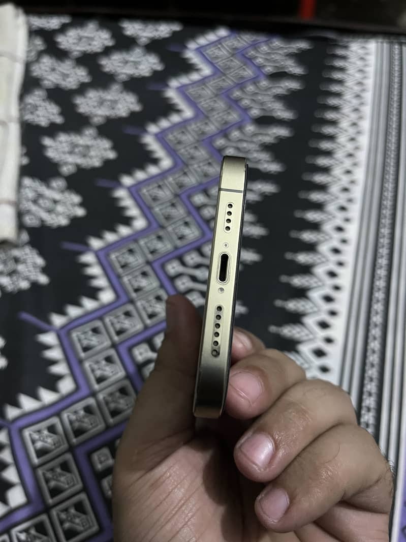 iPhone 12 Pro Max 7