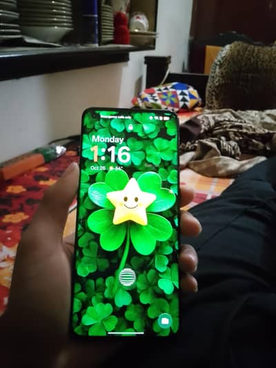 One Plus 10 Pro