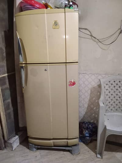 pel ki fridge in cheap price urgent sale