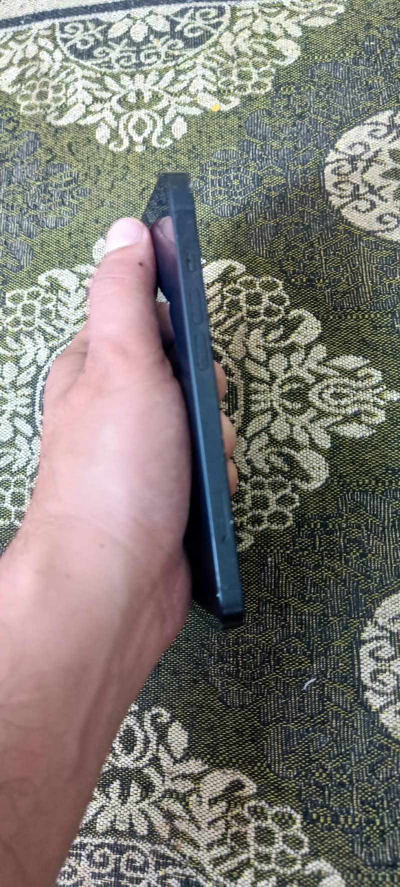 Apple iPhone 13 3