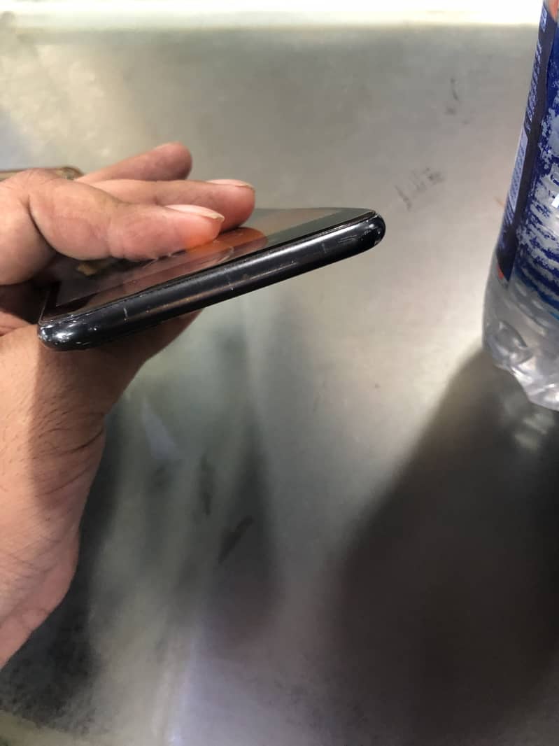 Apple iPhone 7 Plus 5