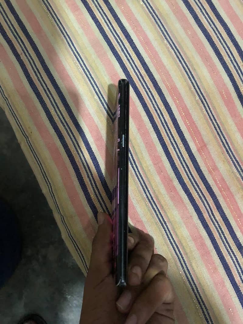 Samsung Mobile Note 8 5