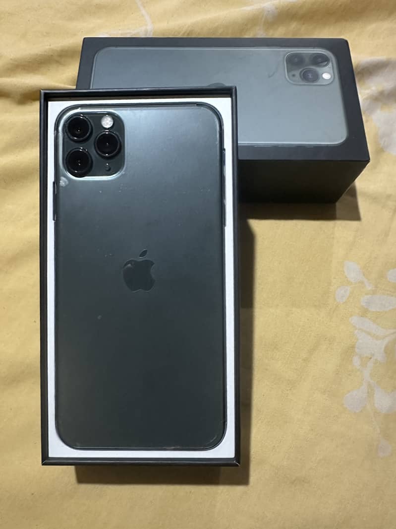Apple iPhone 11 Pro Max 8