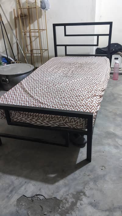 Iron bed