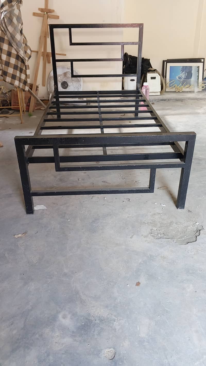Iron bed 5