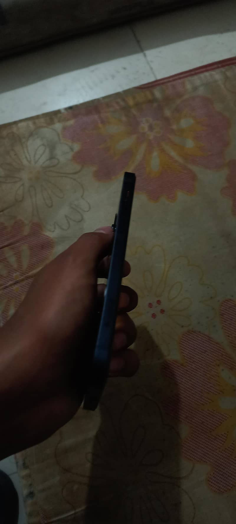 Apple iPhone 12 1