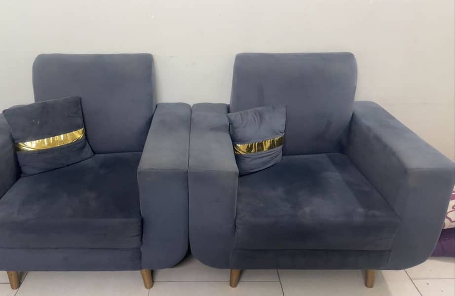 7 Seater Sofa Set with Table 0
