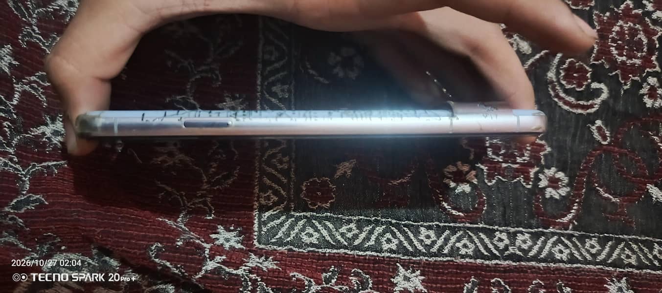 Google Pixel 8 Pro 2