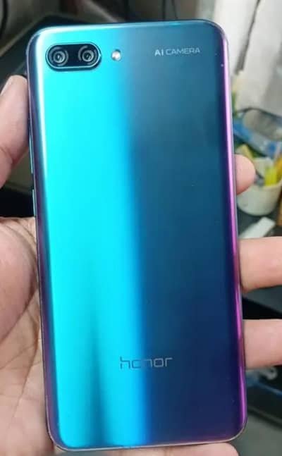 Honor 10.6gb 128gb