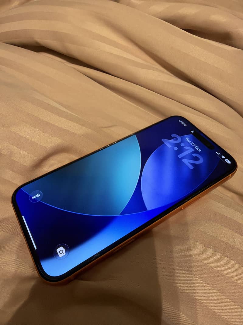 Apple iPhone 17 Pro Max 1