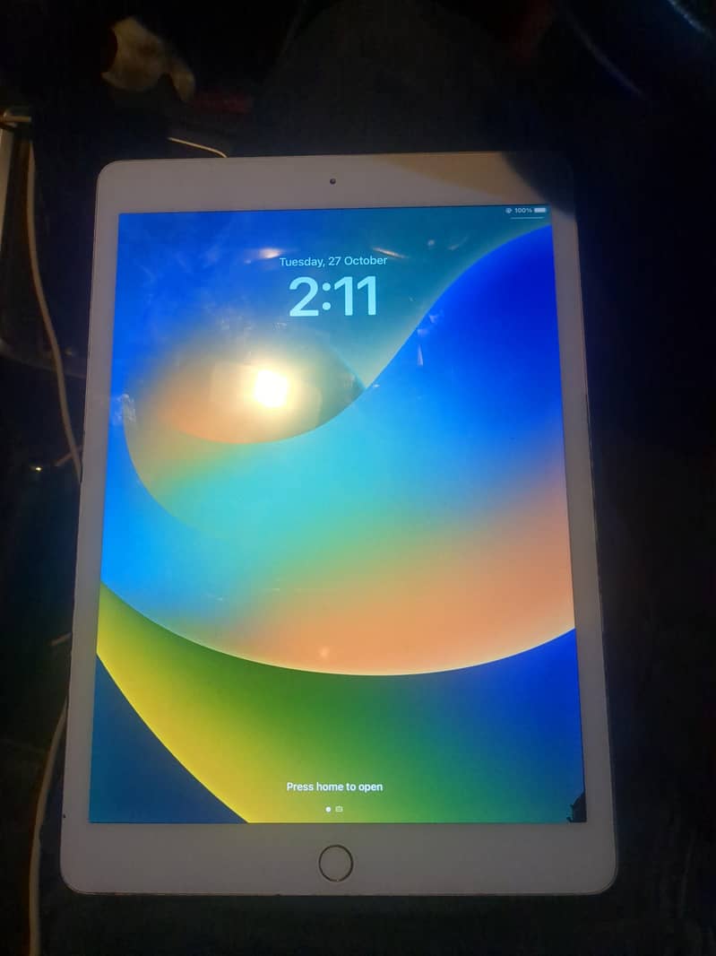 Ipad 7th generation 128gb 1