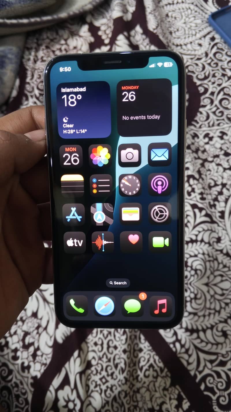 Apple iPhone XS 6