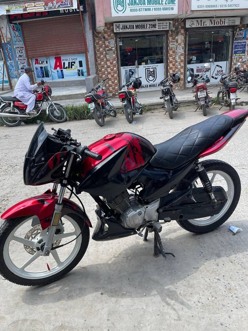 YBR 125G 2