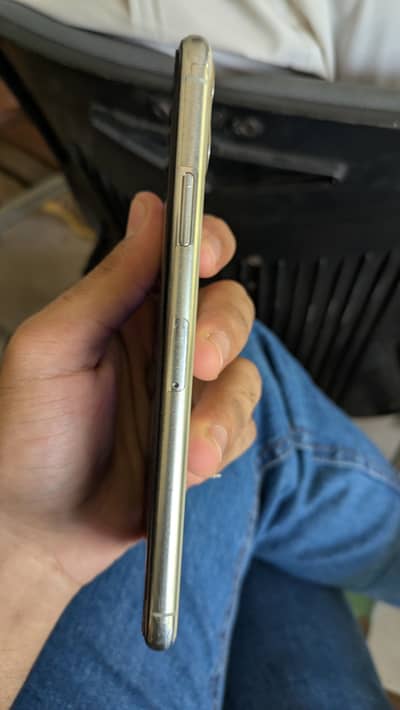 Apple iPhone 11 Pro Max