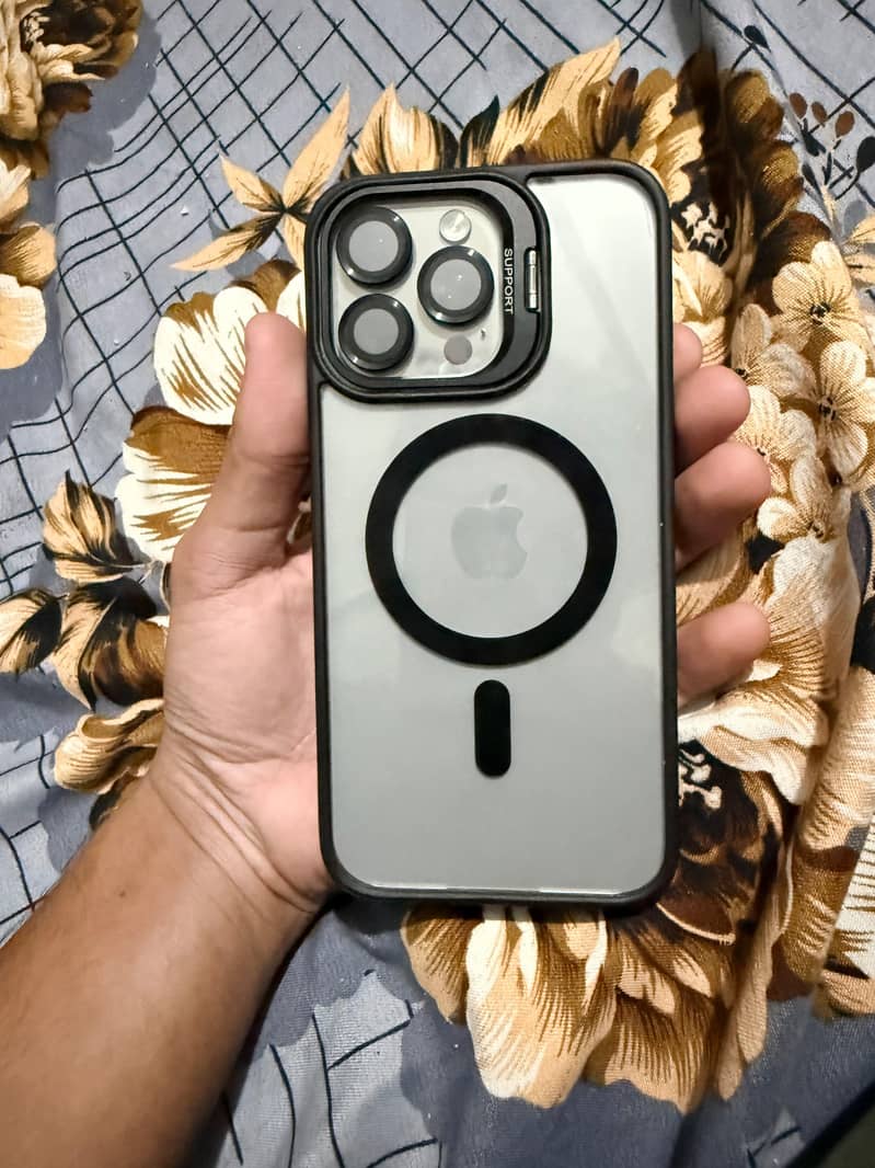 Apple iPhone 15 Pro Max 7